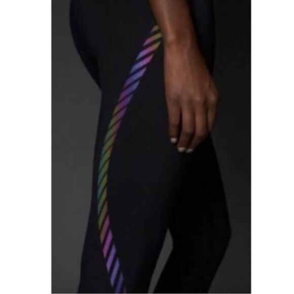 Athleta Spectrum Sonar Reflective  7/8 Leggings- Size Small Petite - Picture 1 of 7